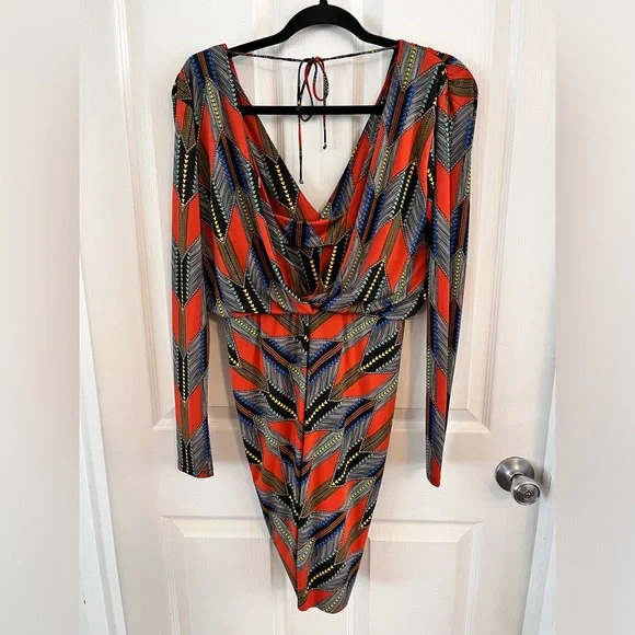 T-Bags Los Angeles Long Sleeve Knot Dress Bodycon Mini Size Small EUC Revolve - Picture 6 of 16